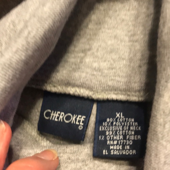 Gray Cherokee Turtleneck - Picture 4 of 6